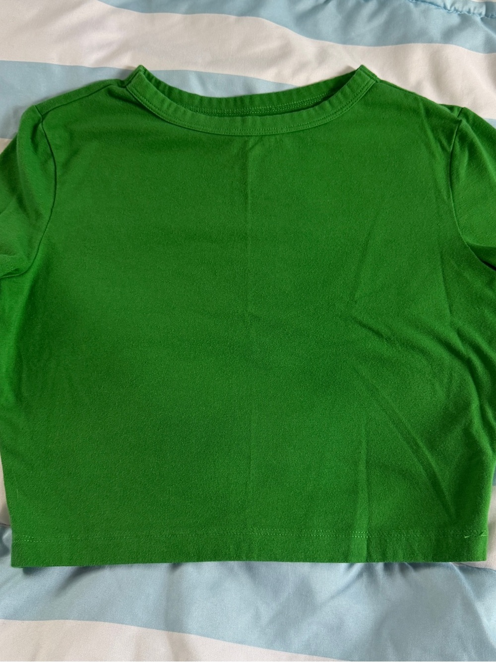 Green crop top